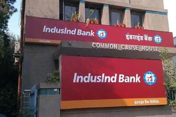 hindujas to pump another rs 2700 crore into indusind bank through warrants