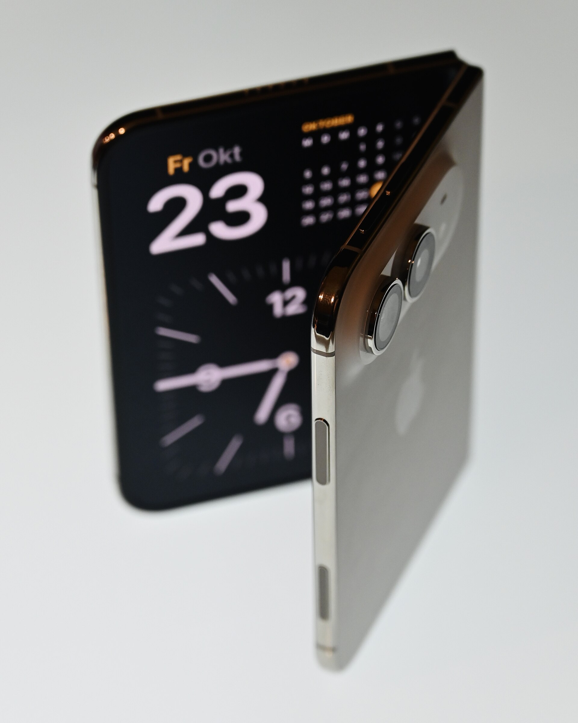 Apple iPhone Duo